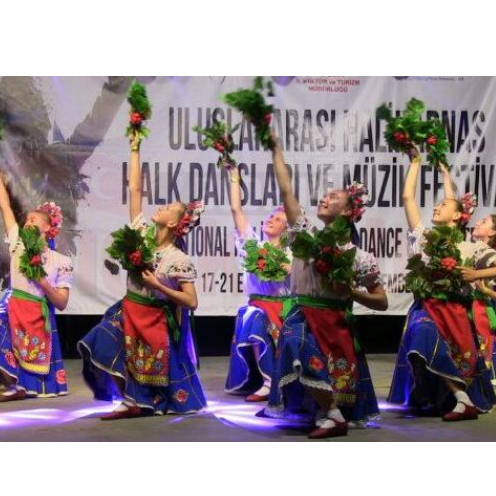 uluslararasi-halikarnas-halk-danslari-ve-muzik-festivali