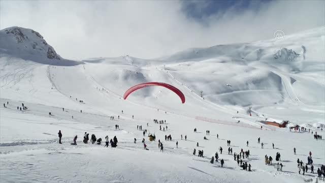 hakkari-kar-festivali